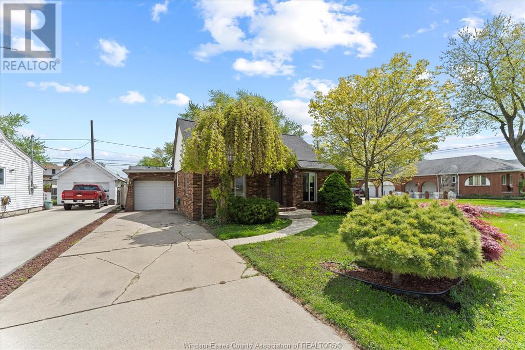 2494 Rossini Boulevard, Windsor, Ontario  N8W 4R1 - Photo 4 - 25011895