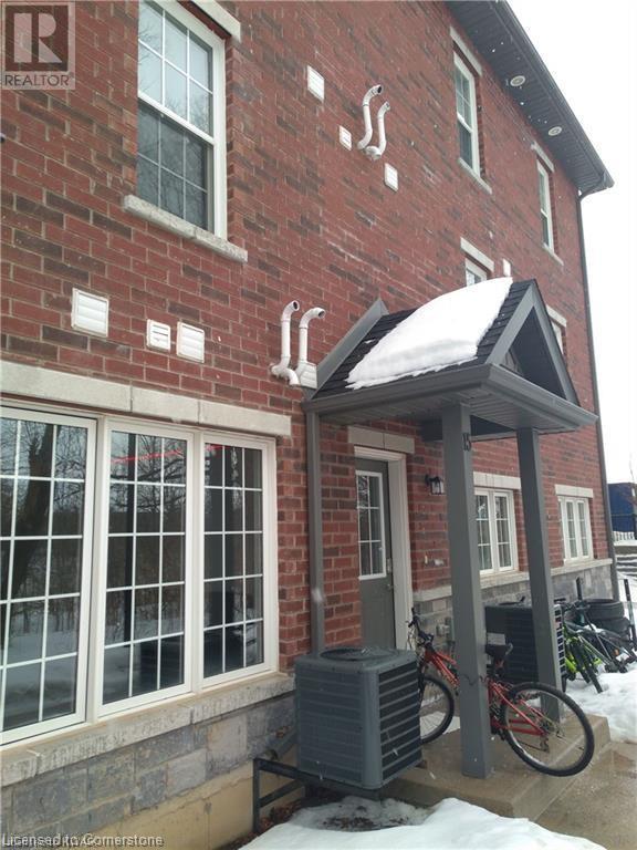 Property at 242 PENETANGUISHENE Road Unit# 15 image 4