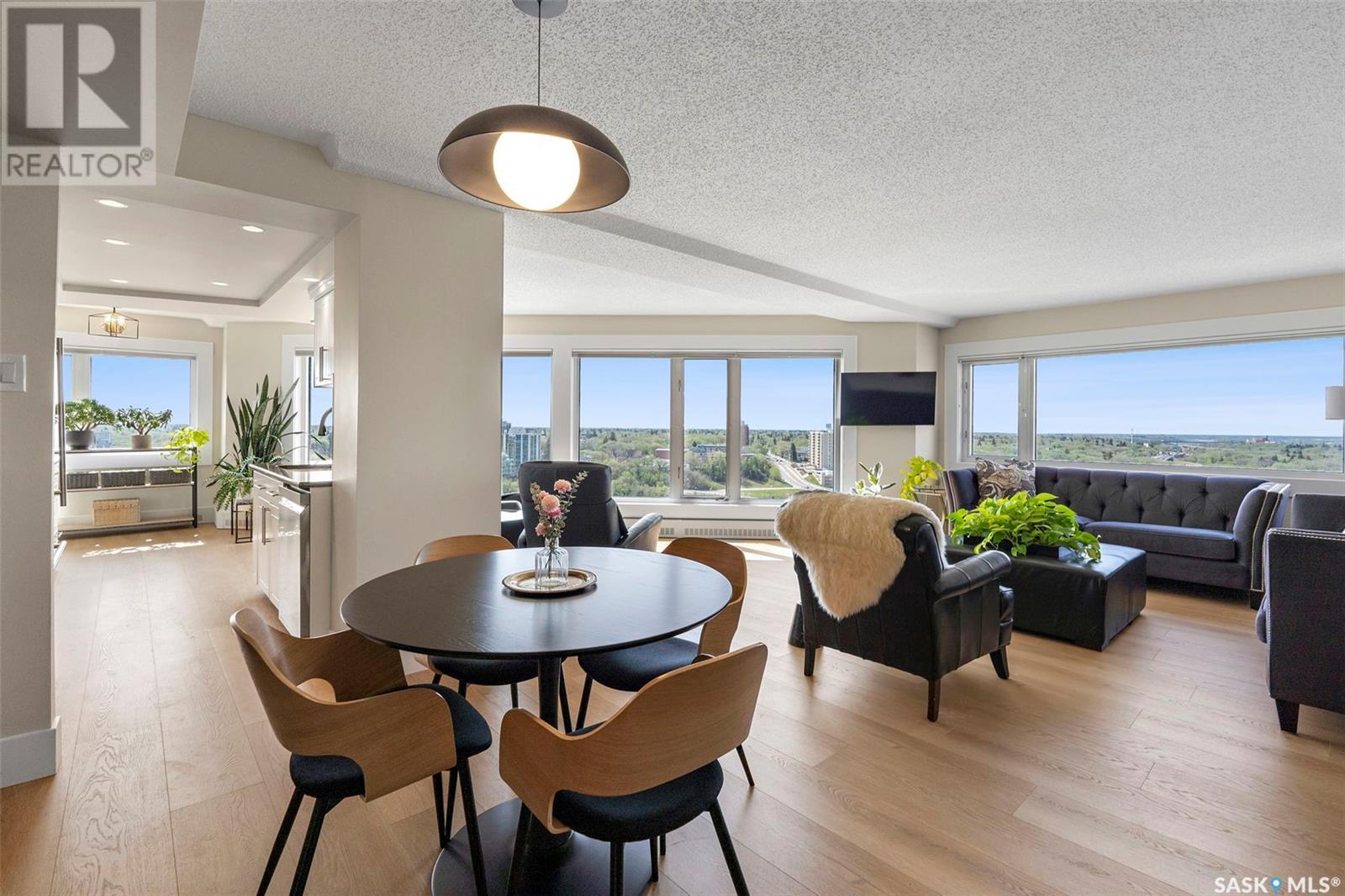 Property at 2050 424 Spadina CRESCENT E image 3