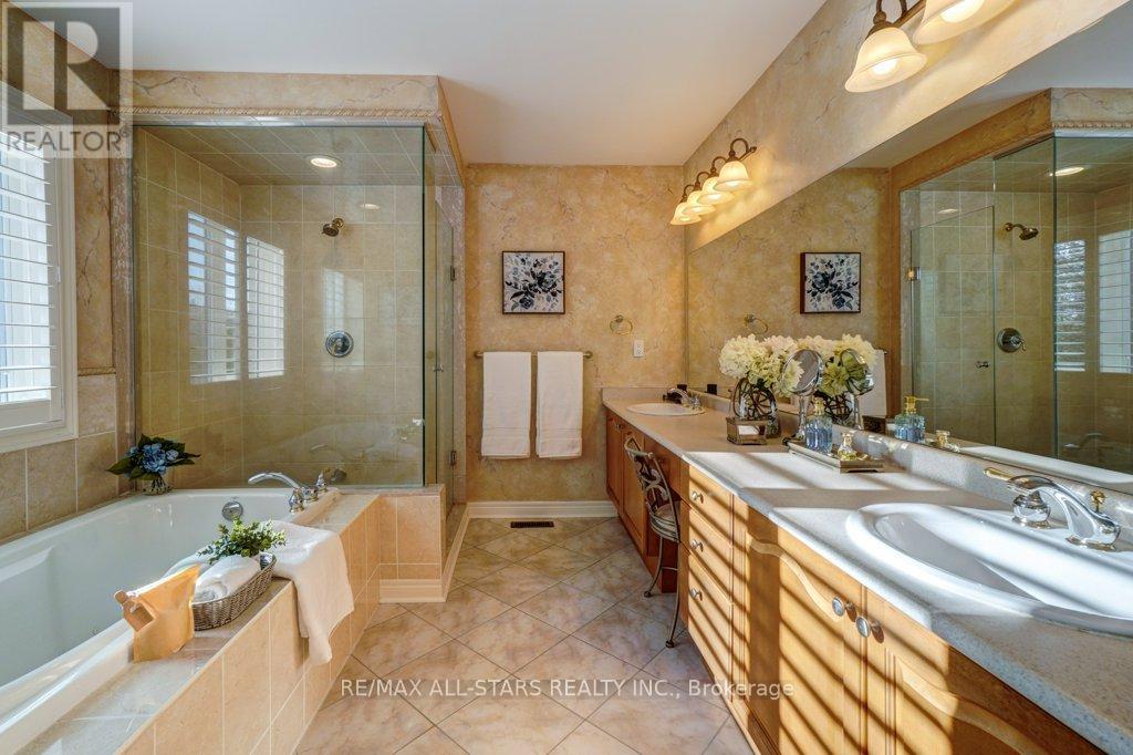 64 Button Crescent, Uxbridge, Ontario  L9P 1Z6 - Photo 18 - N12143582