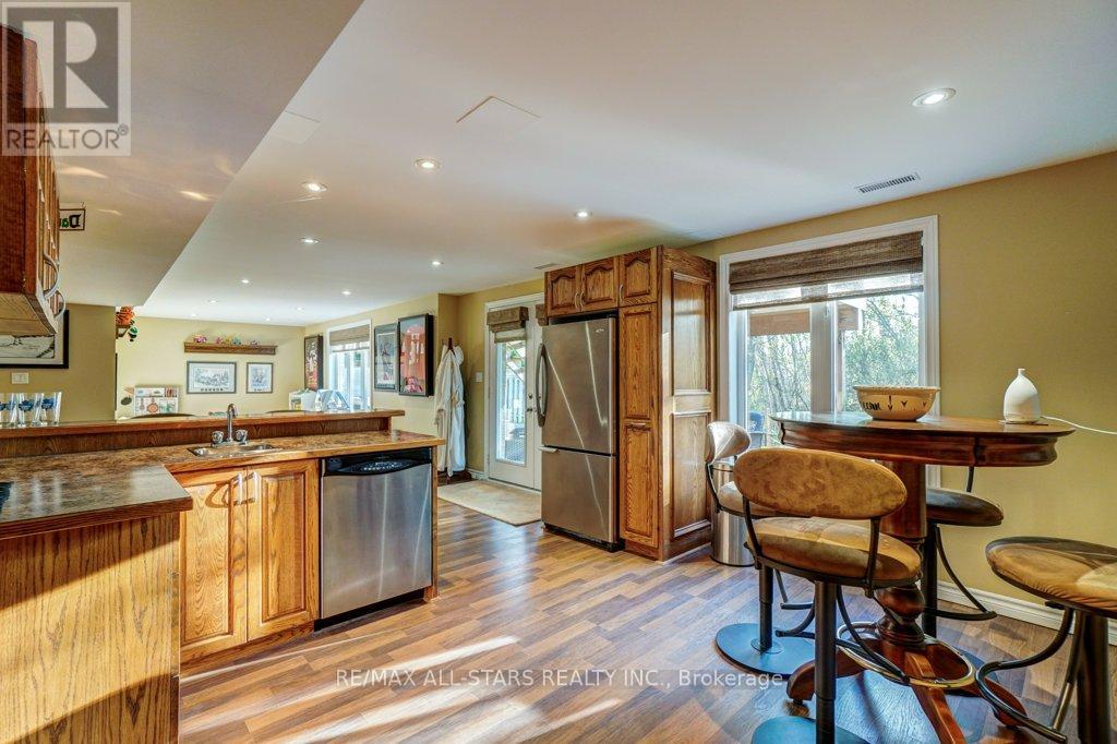 64 Button Crescent, Uxbridge, Ontario  L9P 1Z6 - Photo 30 - N12143582