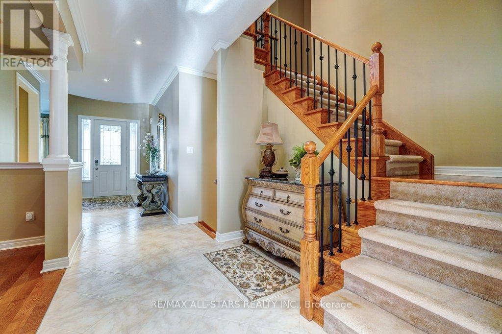64 Button Crescent, Uxbridge, Ontario  L9P 1Z6 - Photo 5 - N12143582