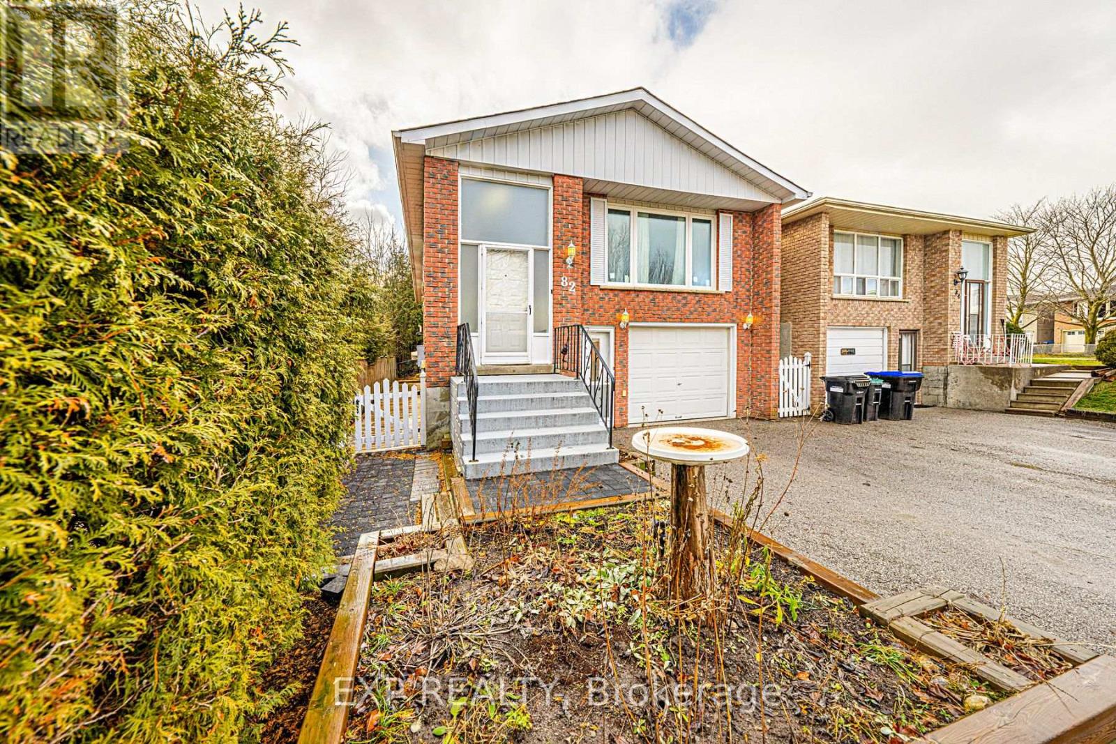 Main - 82 Fred Cook Drive, Bradford West Gwillimbury, Ontario  L3Z 1V2 - Photo 2 - N12143626