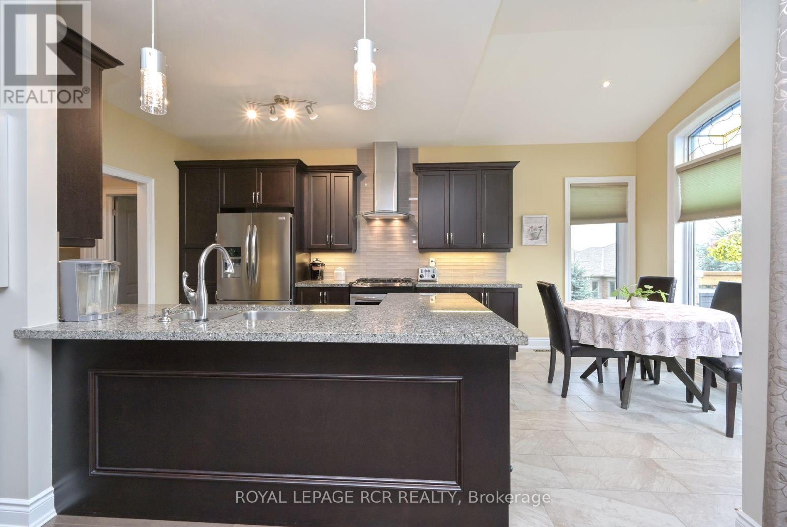 50 Hillcrest Drive, New Tecumseth (Alliston), Ontario  L9R 0N4 - Photo 10 - N11971012