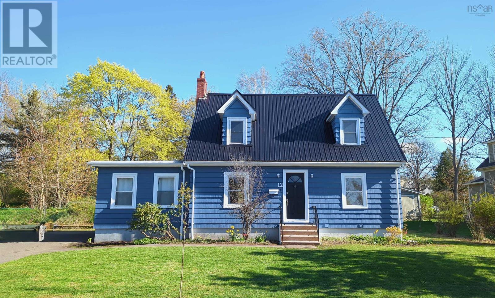 Property at 12 Fairfield Street image 1