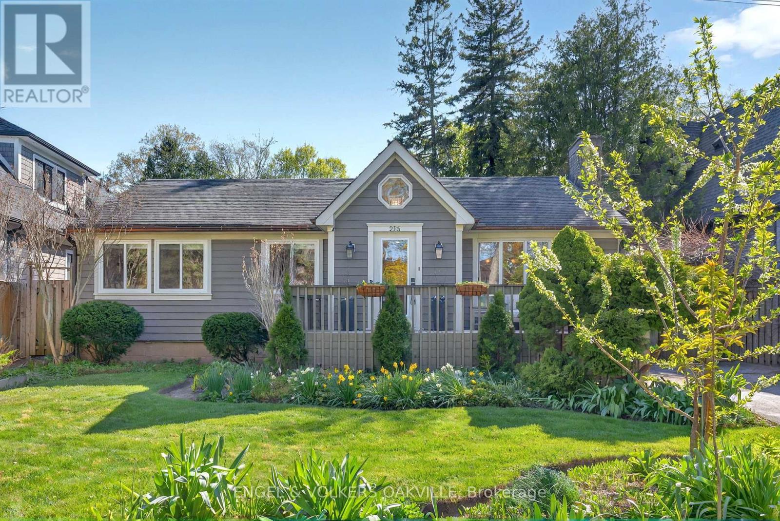 236 BURTON ROAD, Oakville, Ontario
