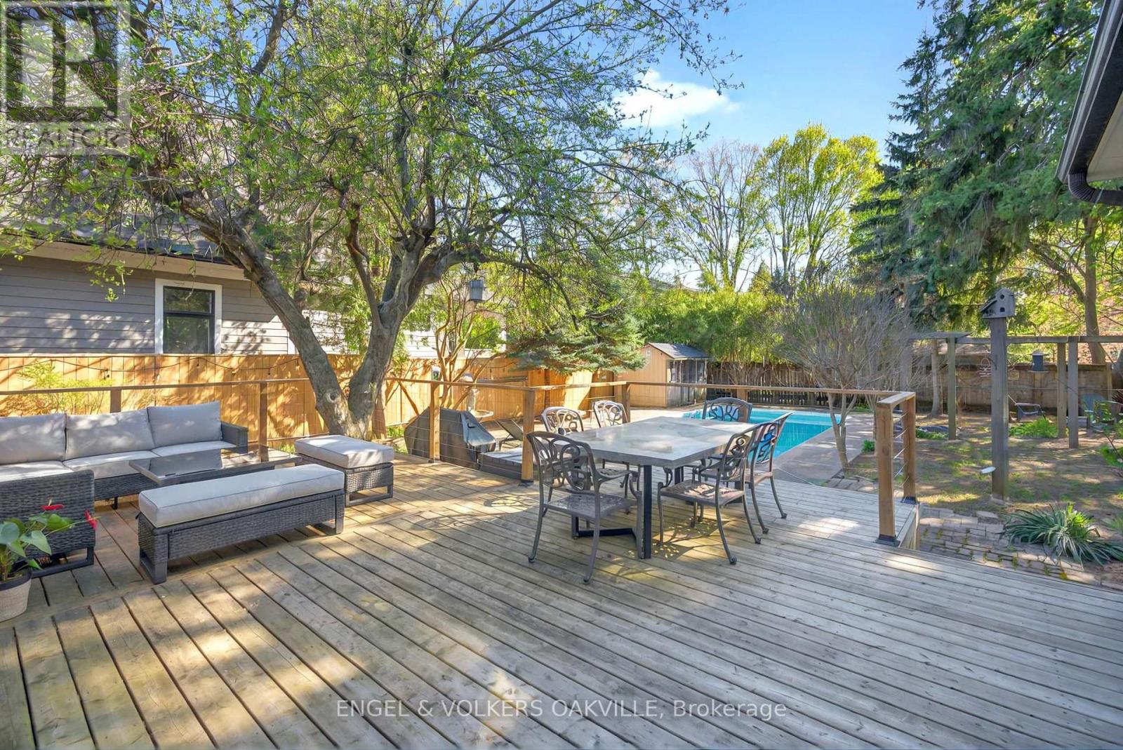 236 Burton Road, Oakville, Ontario  L6K 2K5 - Photo 43 - W12143584
