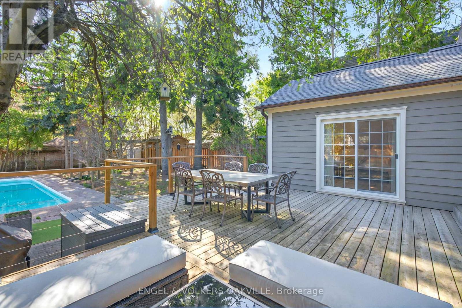 236 Burton Road, Oakville, Ontario  L6K 2K5 - Photo 44 - W12143584