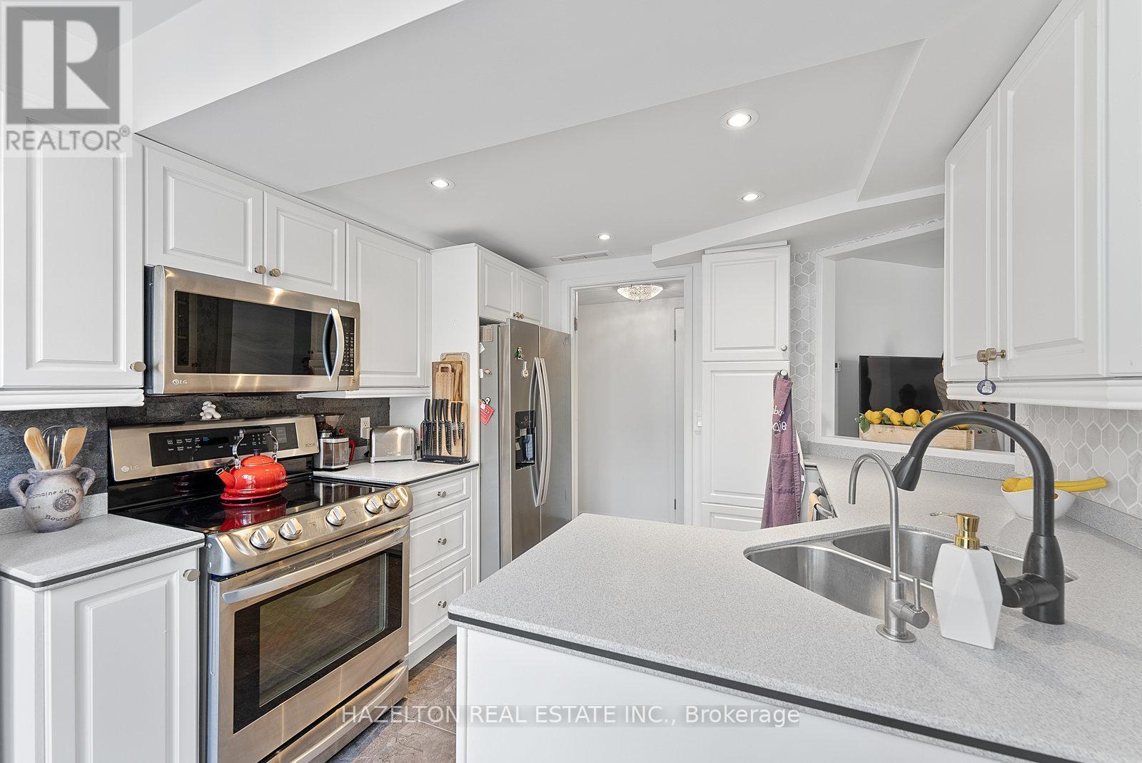 504 - 1331 Bay Street N, Toronto, Ontario  M5R 2C4 - Photo 16 - C12023758