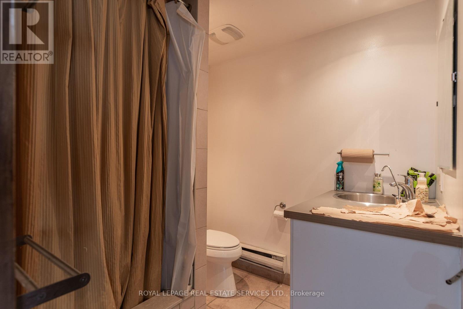 2 - 170 Eglinton Avenue E, Toronto, Ontario  M4P 1A6 - Photo 12 - C12053439