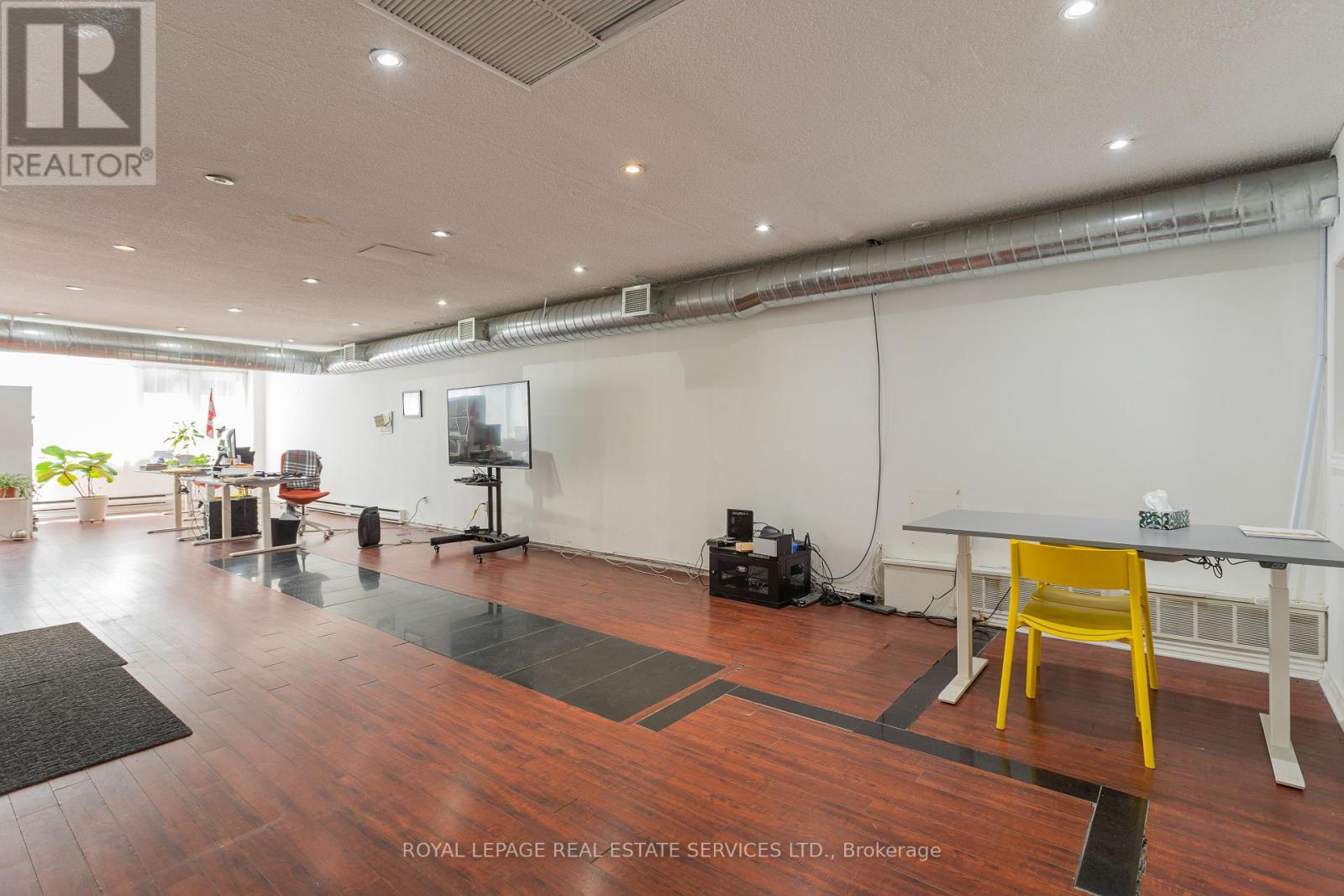 2 - 170 Eglinton Avenue E, Toronto, Ontario  M4P 1A6 - Photo 10 - C12053439