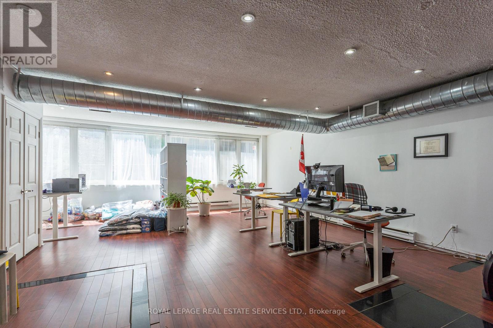 2 - 170 Eglinton Avenue E, Toronto, Ontario  M4P 1A6 - Photo 3 - C12053439