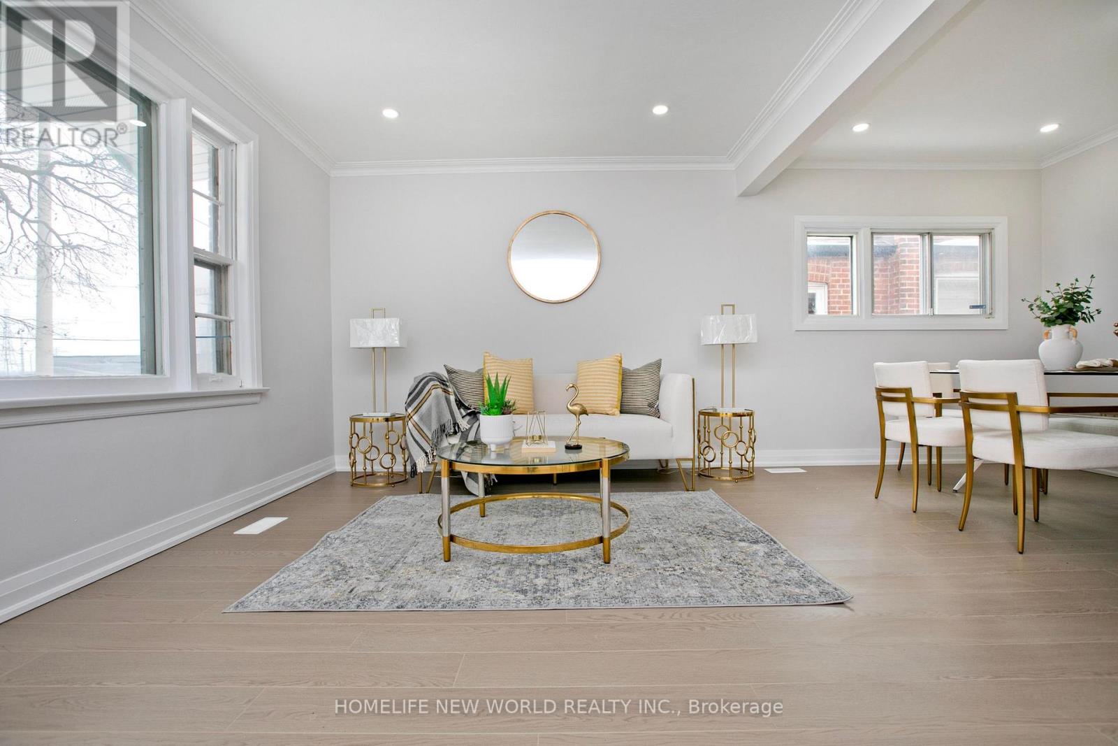 Property at 1010 KENNEDY ROAD image 3