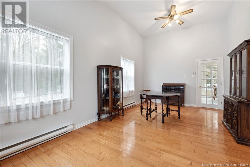 Property at 32 Riverbend Drive image 4