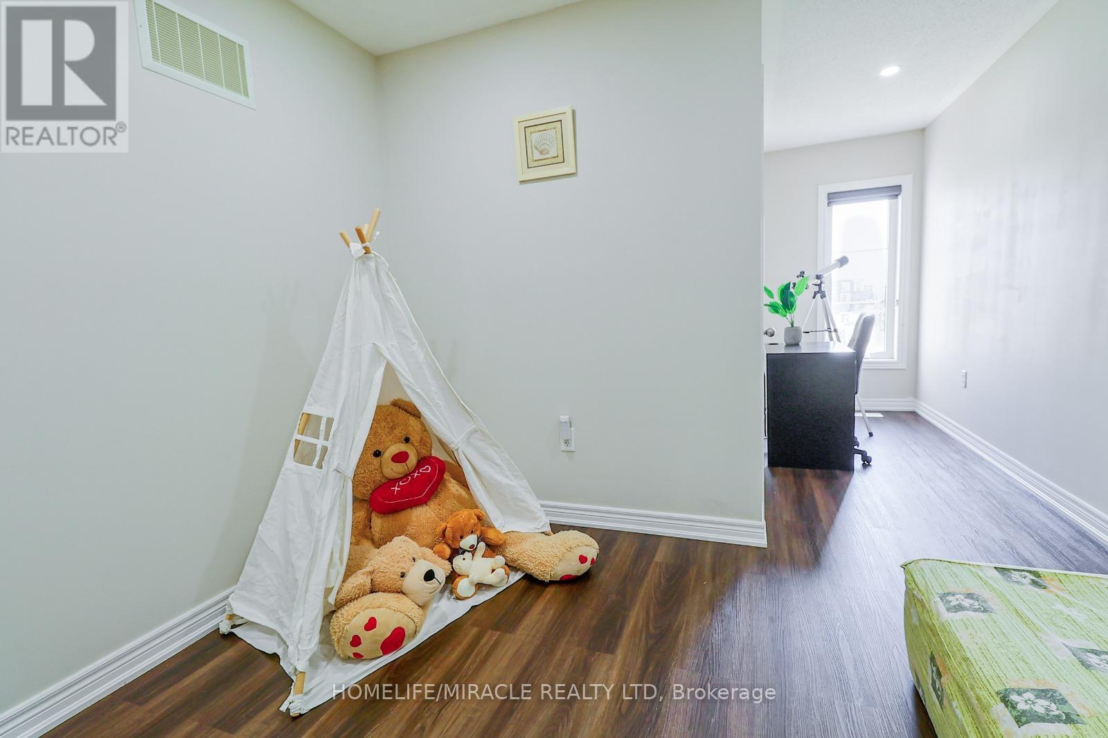 5 Sudeley Lane, Brampton, Ontario  L7A 4Z7 - Photo 22 - W12141970