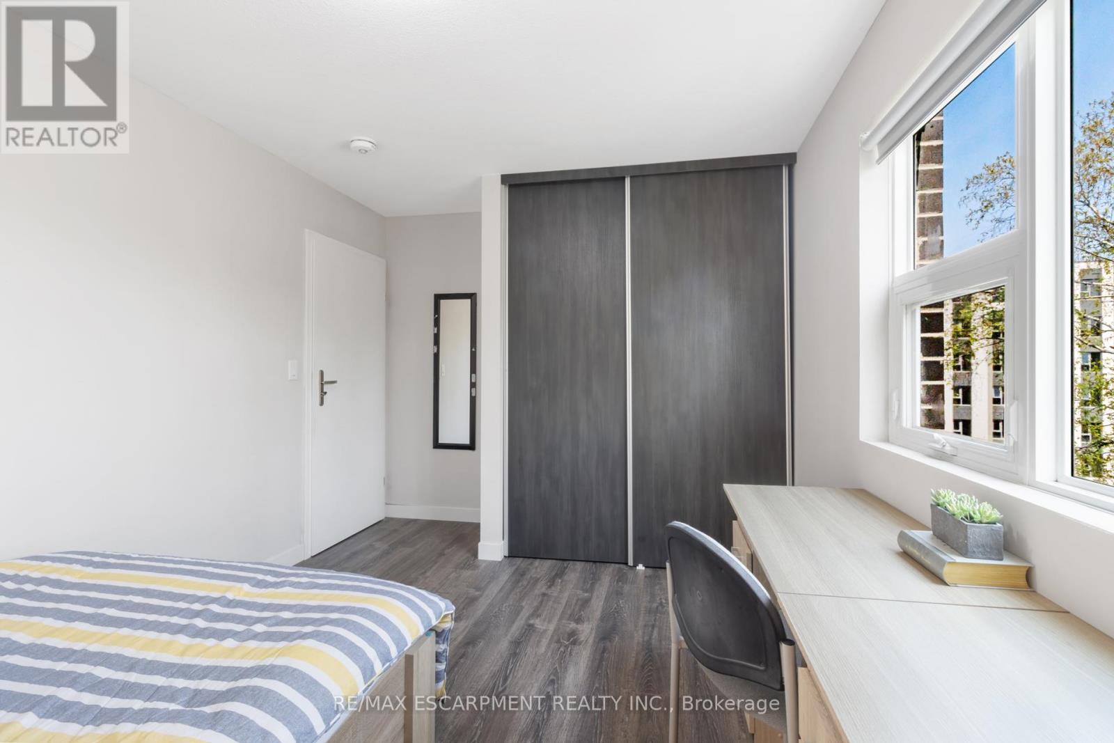 223 - 338 Albert Street, Waterloo, Ontario  N2L 3V1 - Photo 17 - X12143610
