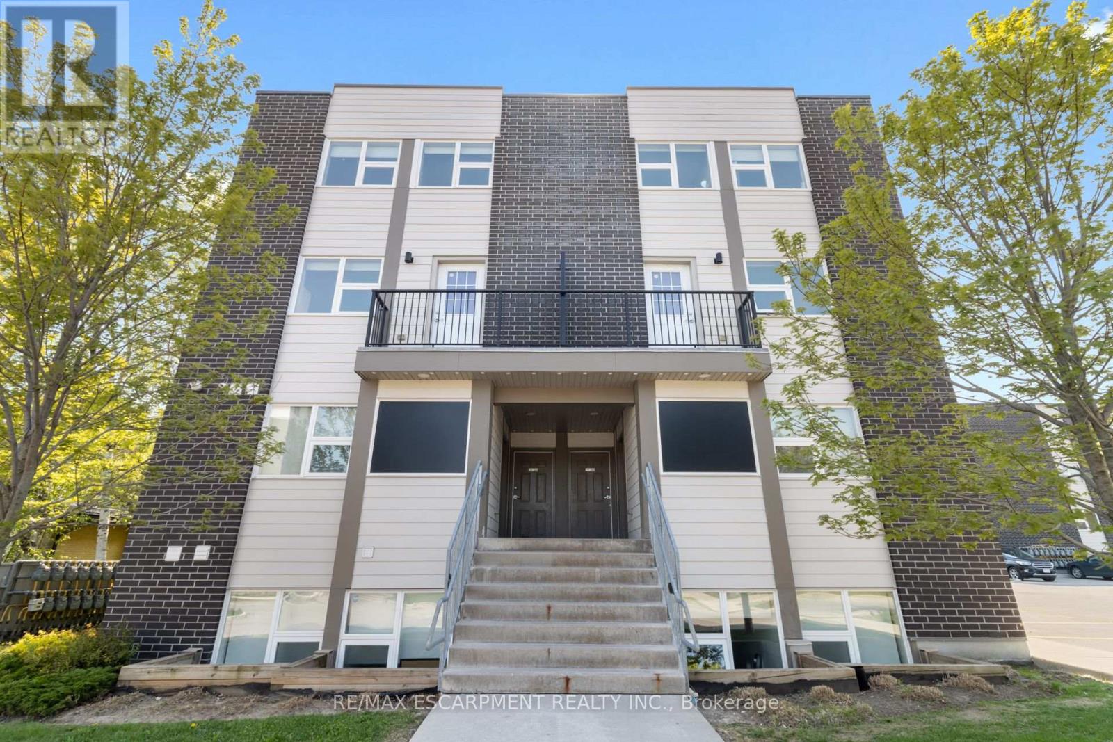 Property at 223 - 388 ALBERT STREET image 2