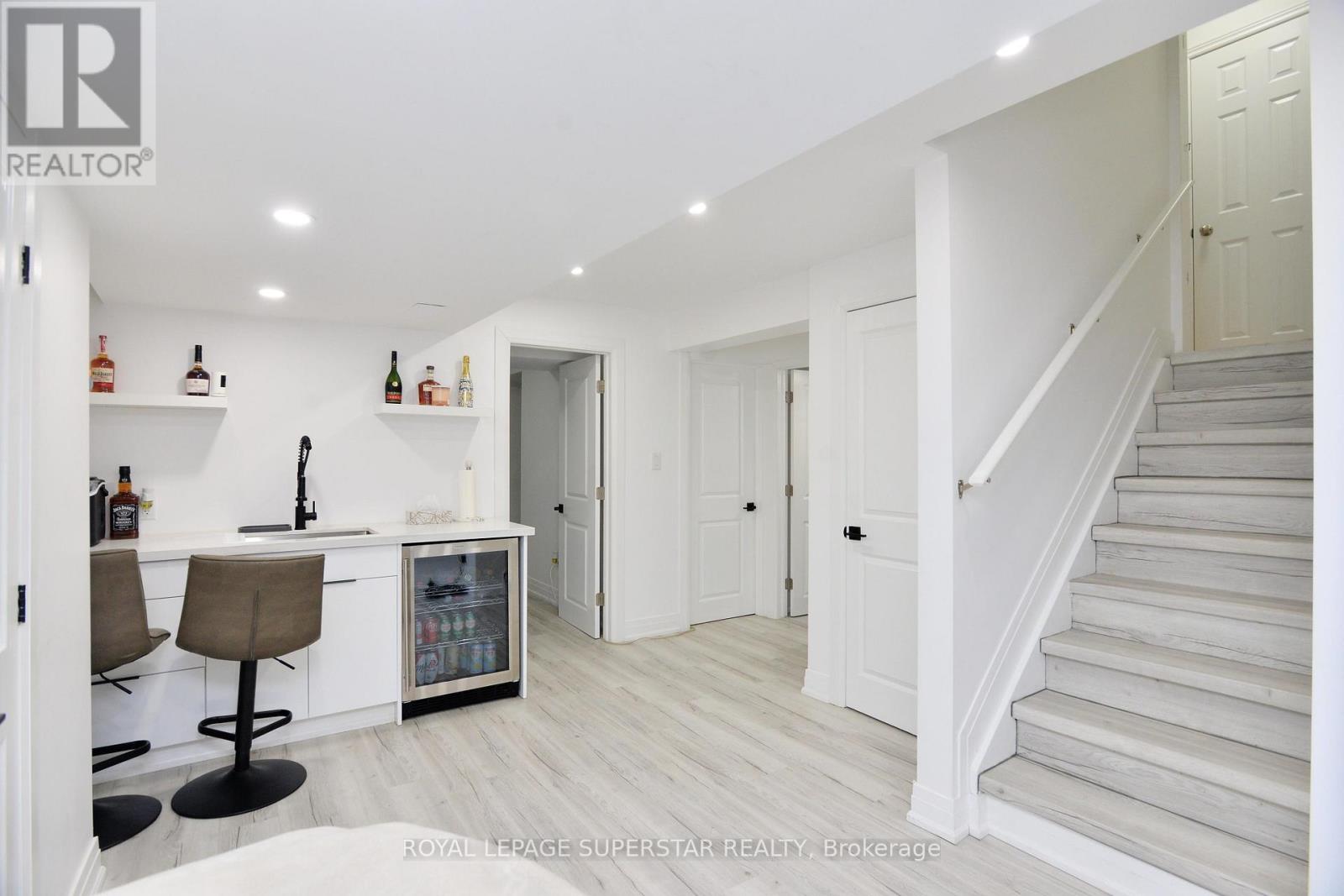 44 Browview Drive, Hamilton, Ontario  L0R 2H9 - Photo 17 - X12143641