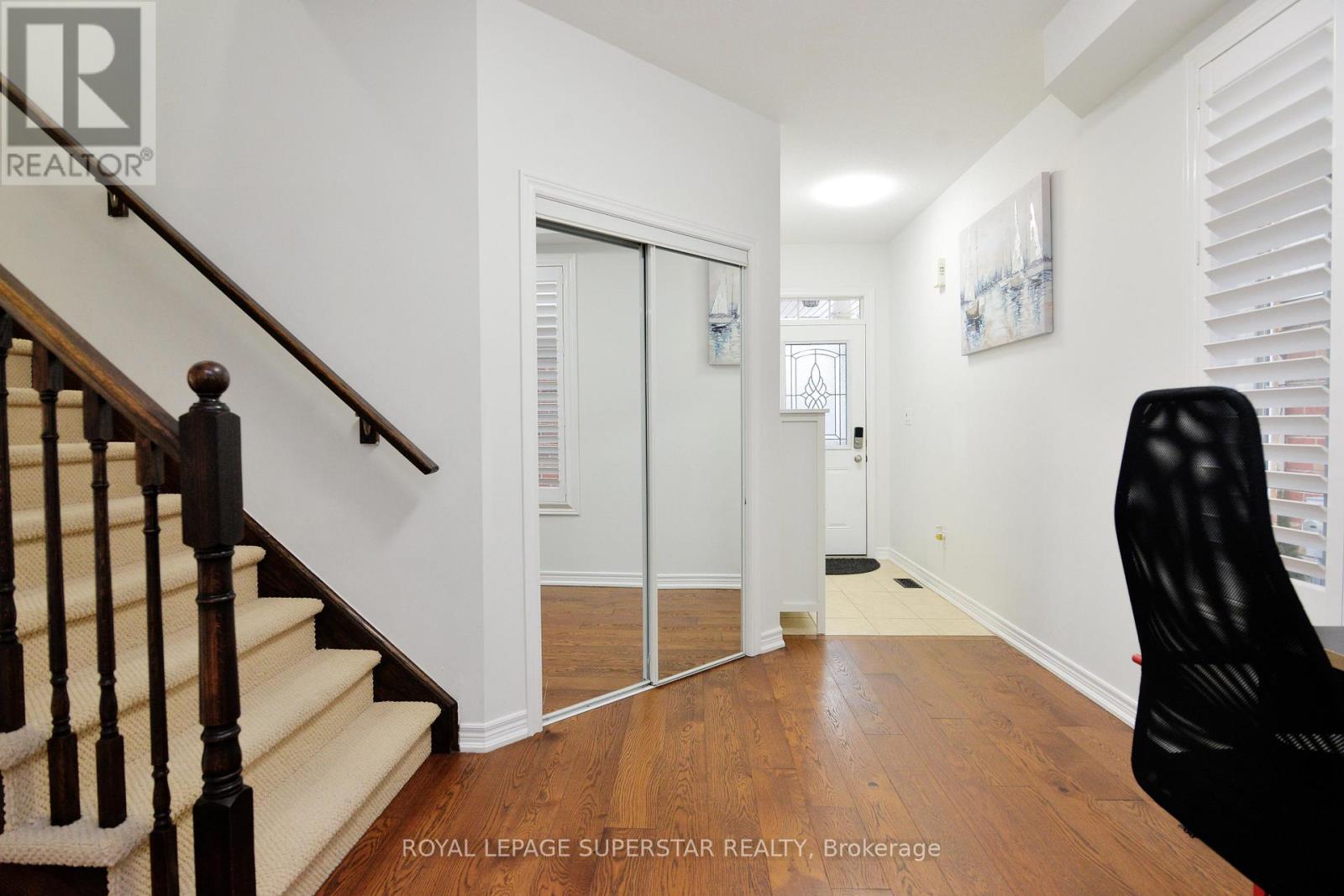 44 Browview Drive, Hamilton, Ontario  L0R 2H9 - Photo 26 - X12143641