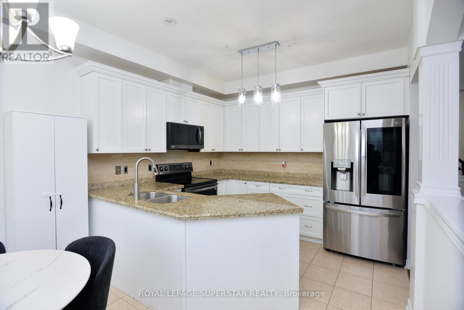 44 Browview Drive, Hamilton, Ontario  L0R 2H9 - Photo 32 - X12143641