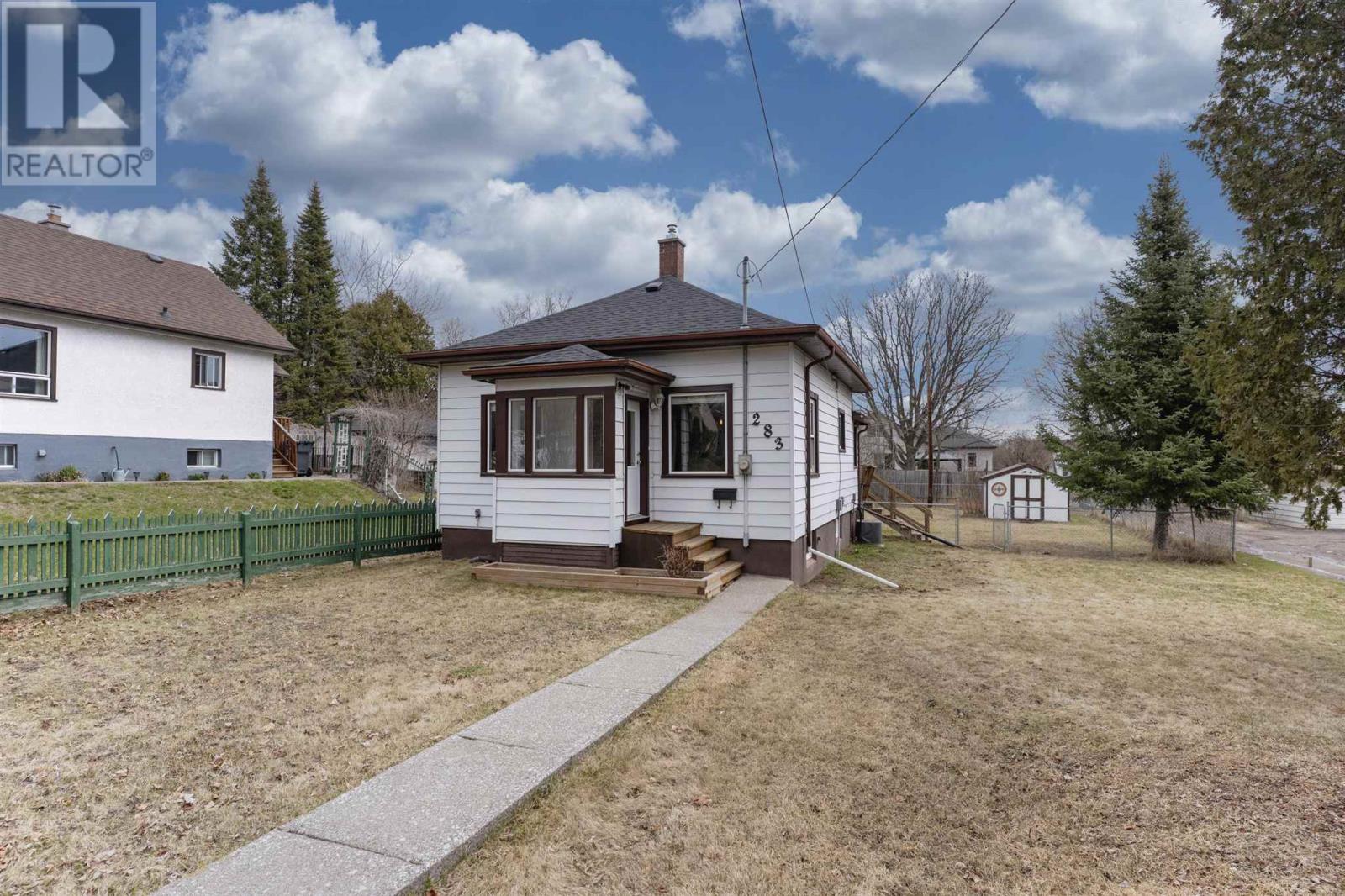 283 Rupert St, Thunder Bay, Ontario  P7B 3X6 - Photo 33 - TB251015