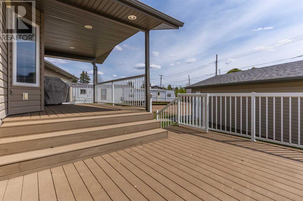 5416 46 Avenue, Forestburg, Alberta  T0B 0H7 - Photo 37 - A2220384
