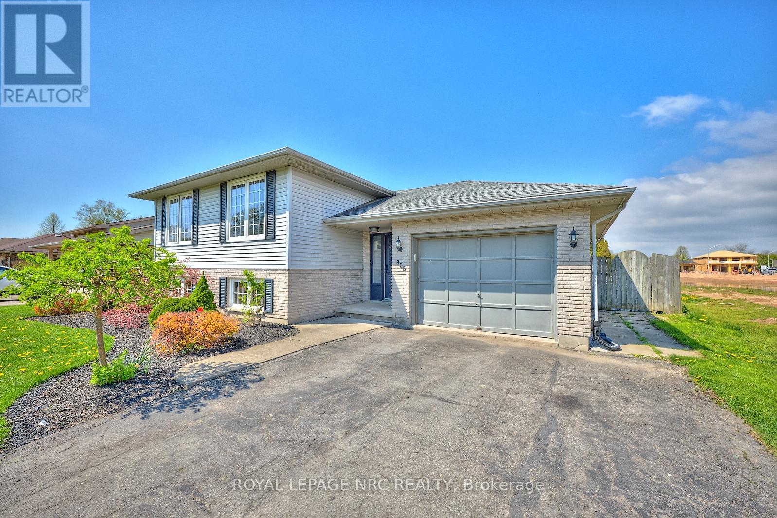 Property at 885 CLARE AVENUE image 2