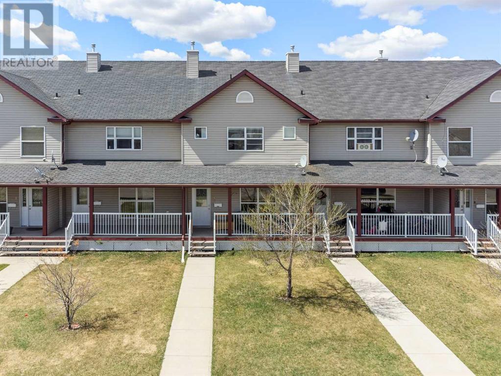 3, 1820 49 Avenue, Lloydminster, Saskatchewan  S9V 1T2 - Photo 1 - A2215737