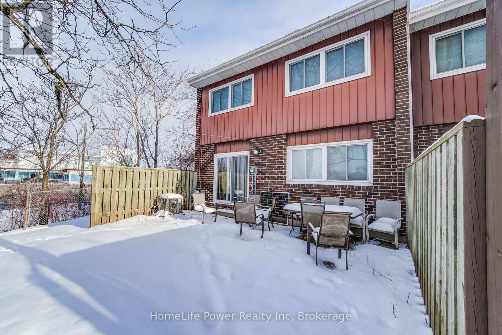 103 - 121 University Avenue E, Waterloo, Ontario  N2J 4J1 - Photo 39 - X12143693