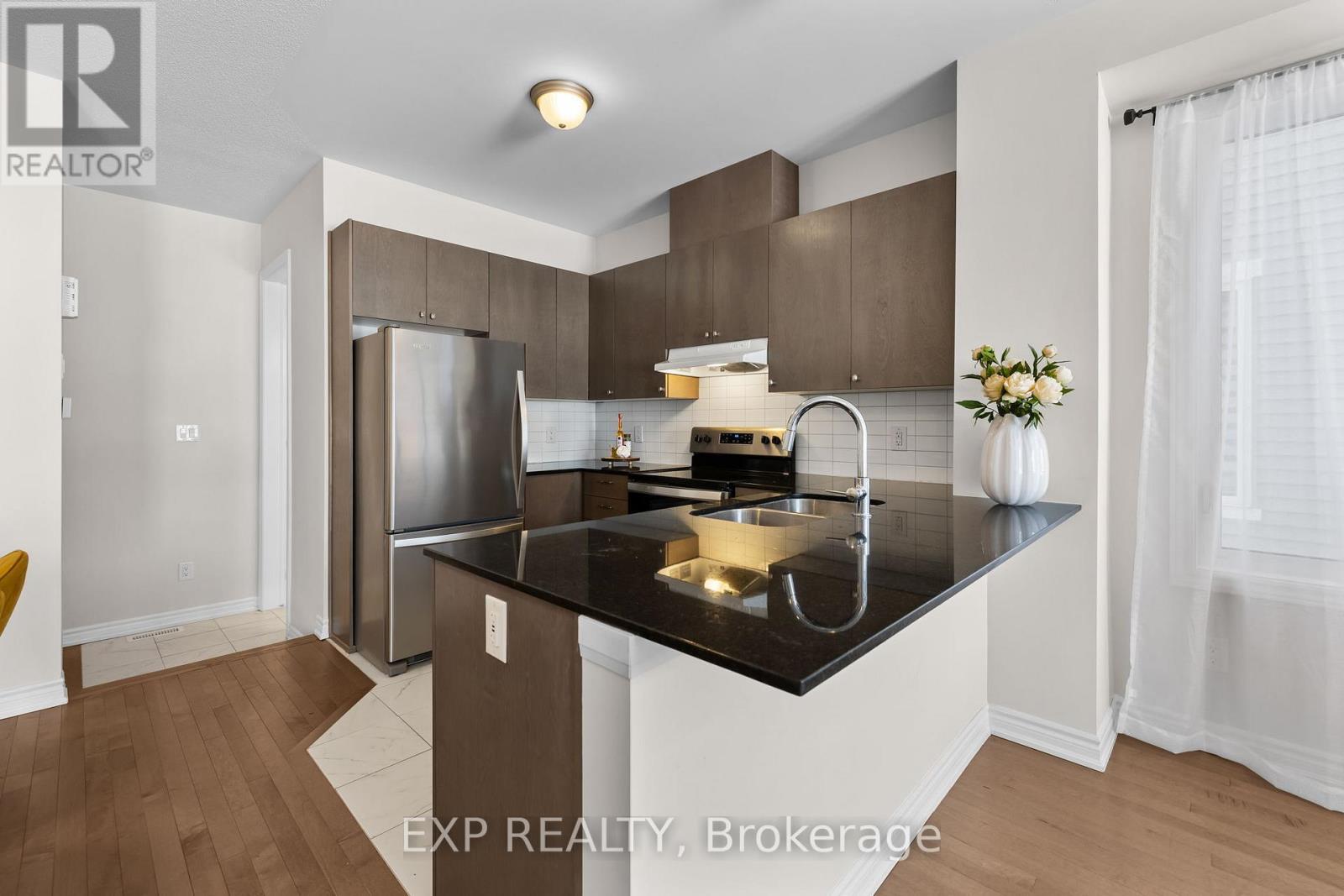 1074 Chapman Mills Drive, Ottawa, Ontario  K2J 6P5 - Photo 6 - X12143684