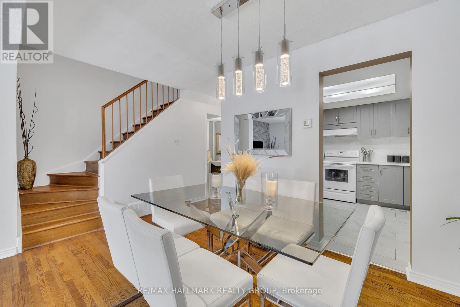 248 Temby Private, Ottawa, Ontario  K1T 2W5 - Photo 17 - X12143704
