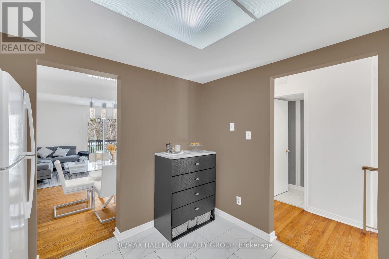 248 Temby Private, Ottawa, Ontario  K1T 2W5 - Photo 23 - X12143704