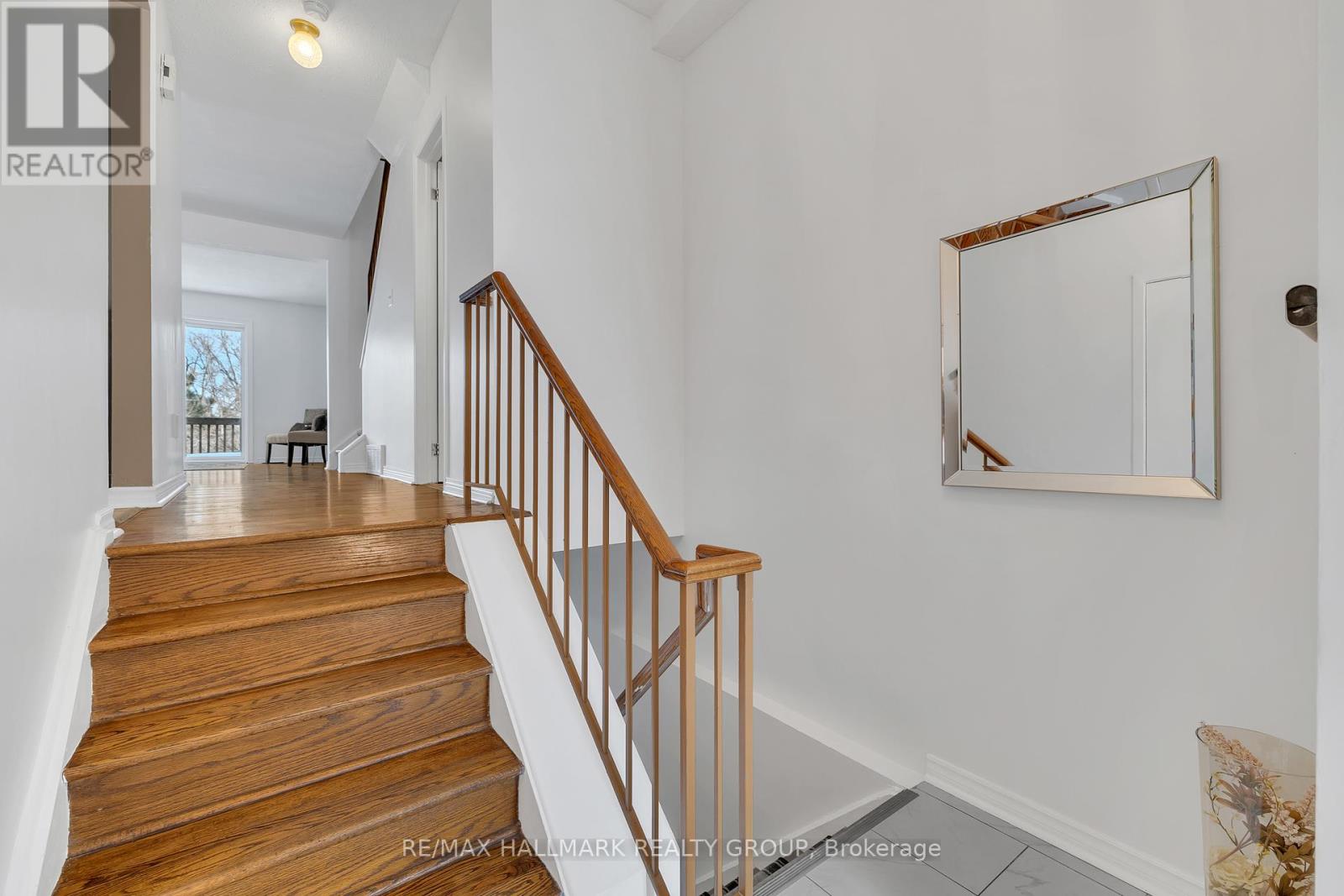 Property at 248 TEMBY PRIVATE image 4