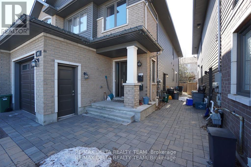 498 Moodie Drive, Ottawa, Ontario  K2H 8A7 - Photo 2 - X12143721