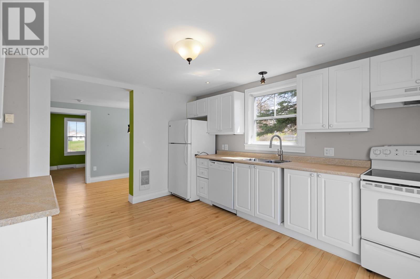 14 South Main Street, Mount Stewart, Prince Edward Island  C0A 1T0 - Photo 22 - 202509845