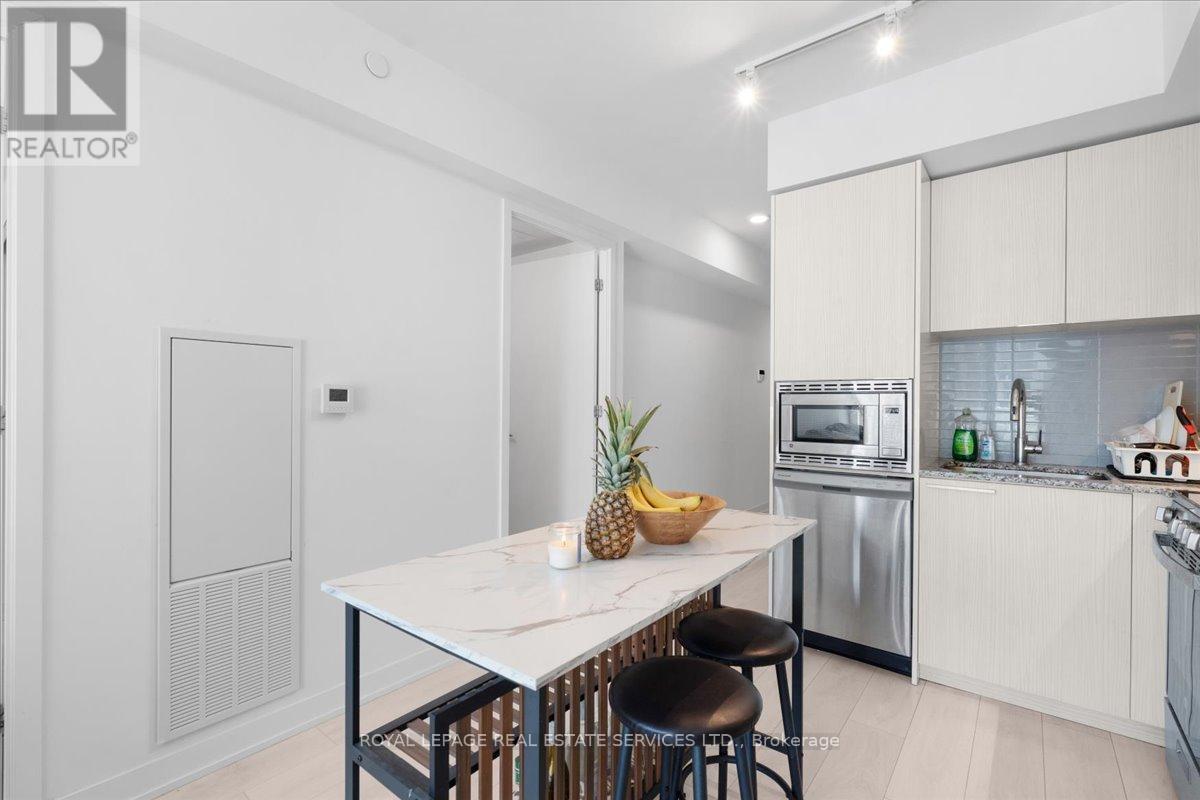 911 - 501 Yonge Street, Toronto, Ontario  M4Y 0G8 - Photo 11 - C12143666