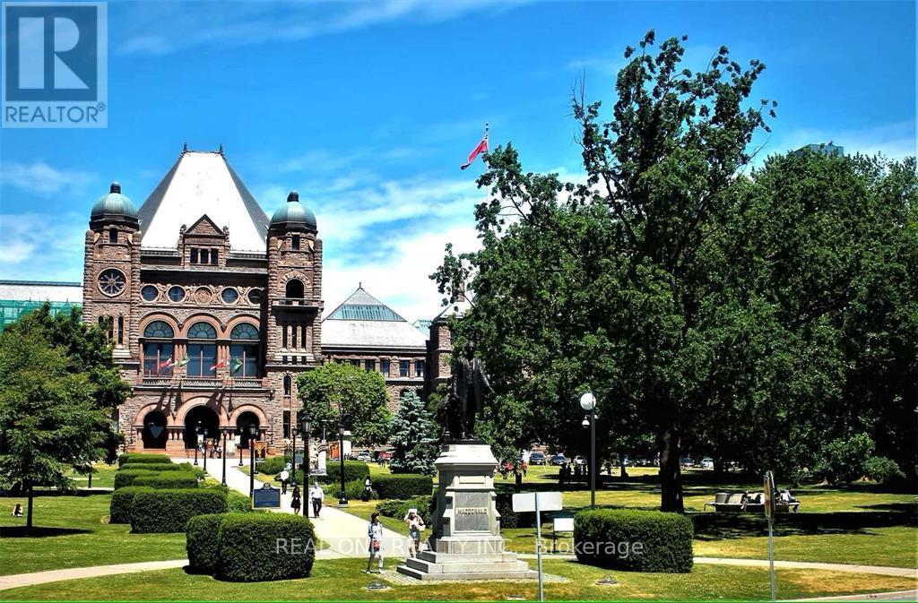 Ph03 - 65 St Mary Street, Toronto, Ontario  M5S 0A6 - Photo 38 - C12143712