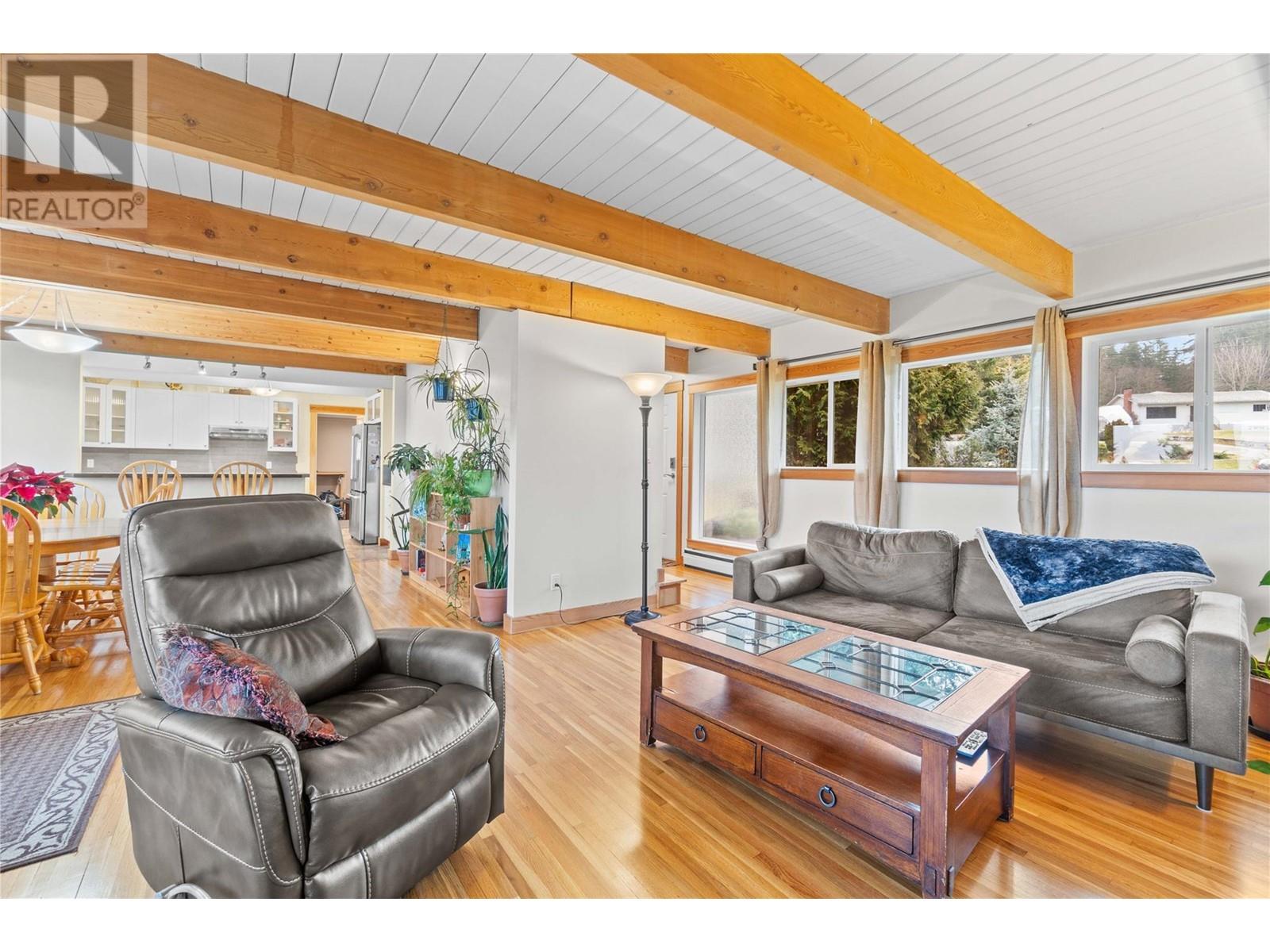 1461 16 Street Ne, Salmon Arm, British Columbia  V1E 2T8 - Photo 11 - 10331603