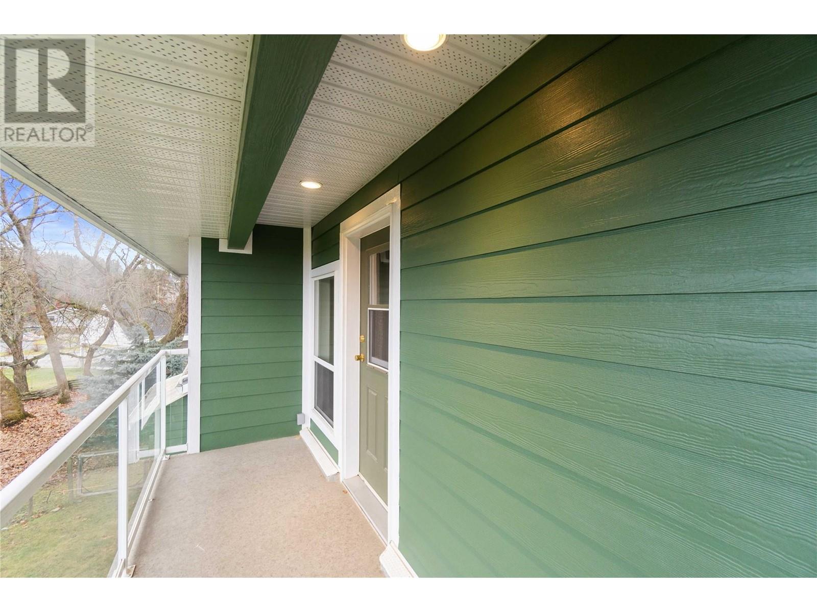 1461 16 Street Ne, Salmon Arm, British Columbia  V1E 2T8 - Photo 41 - 10331603