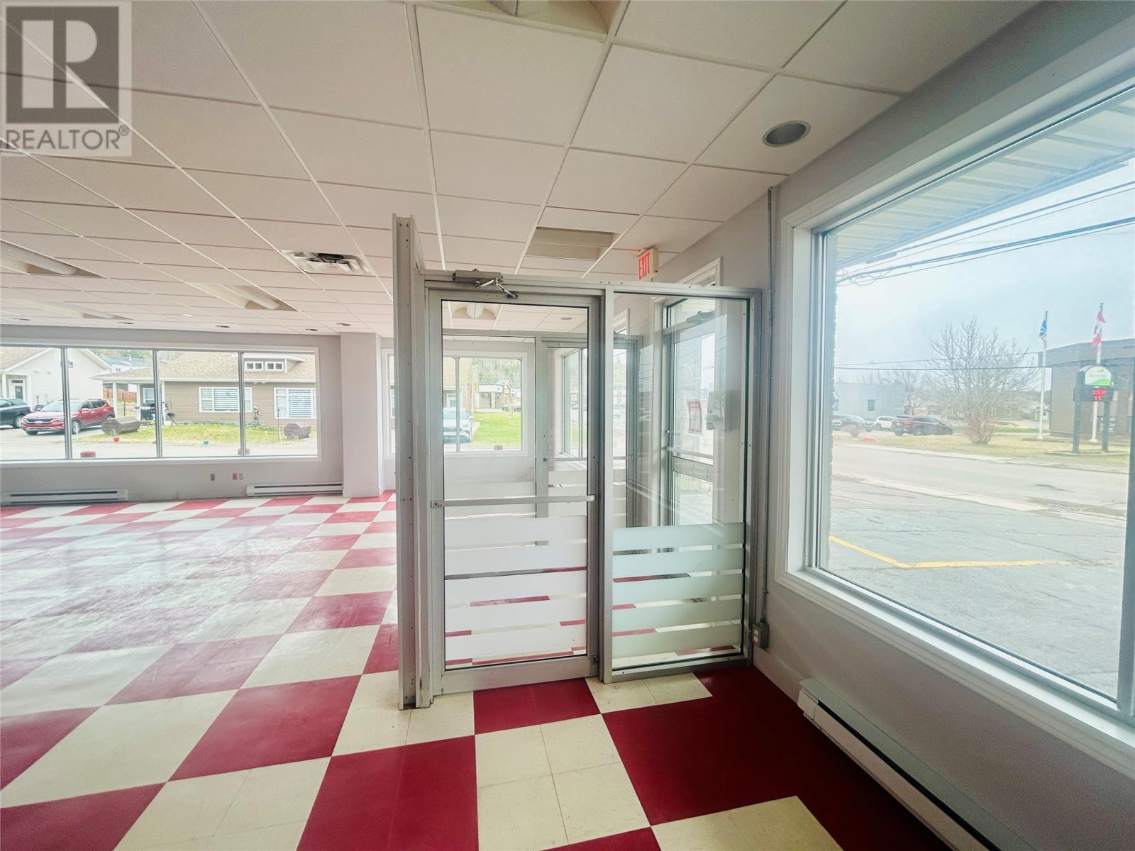 166 Main Street, Springdale, Newfoundland & Labrador   - Photo 4 - 1284634