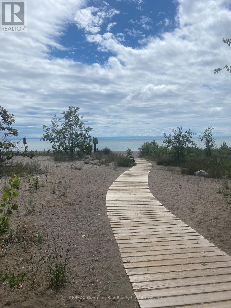 Lot 558 Forest Circle, Tiny, Ontario  L9M 0H7 - Photo 13 - S12005255