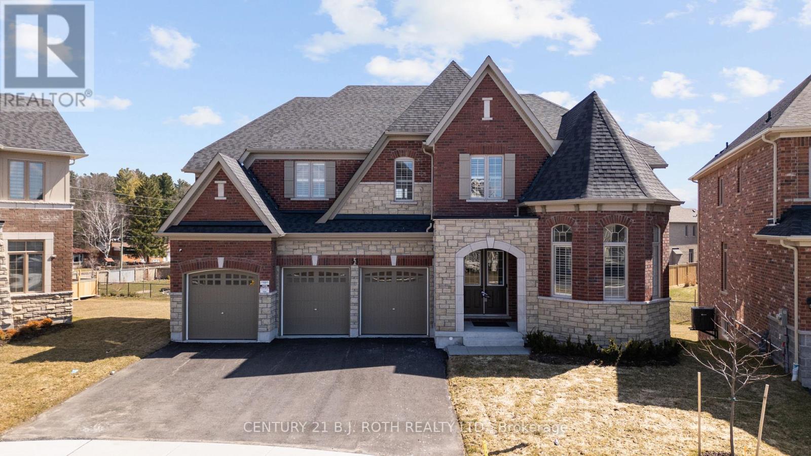 Property at 53 SANFORD CIRCLE image 1