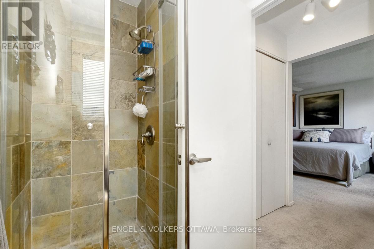 59 Charing Road, Ottawa, Ontario  K2G 4G3 - Photo 32 - X12134017