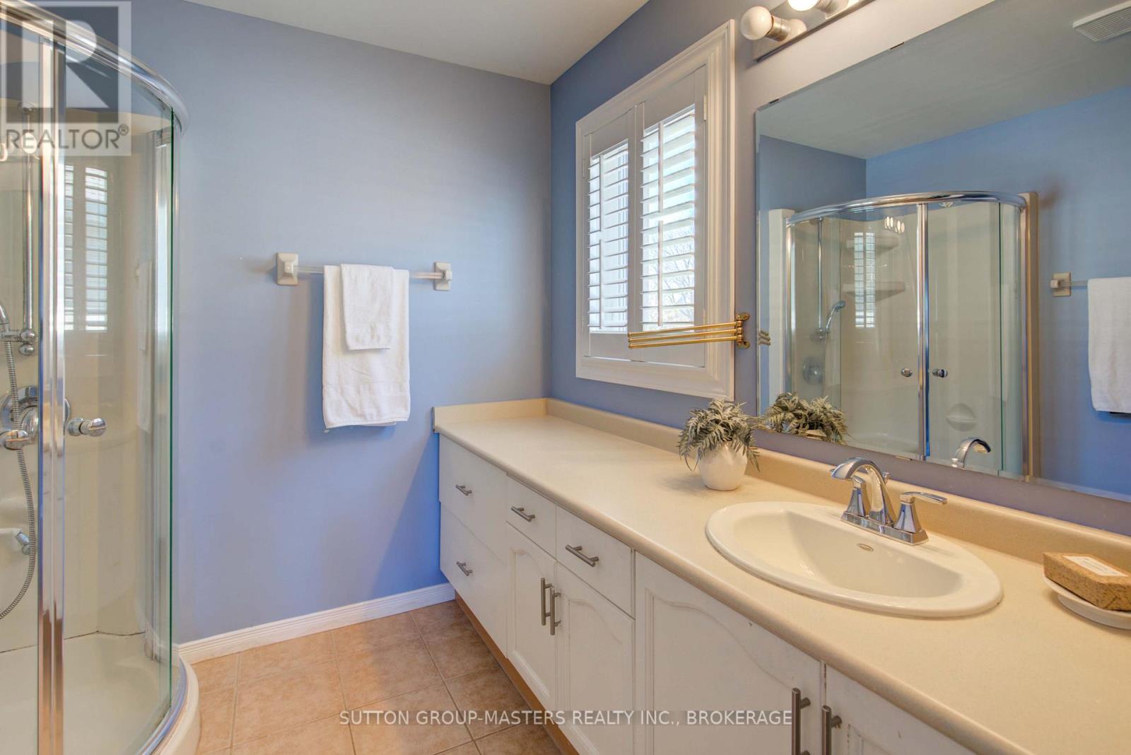 14 Abbey Dawn Drive, Loyalist, Ontario  K0H 1G0 - Photo 20 - X12143835
