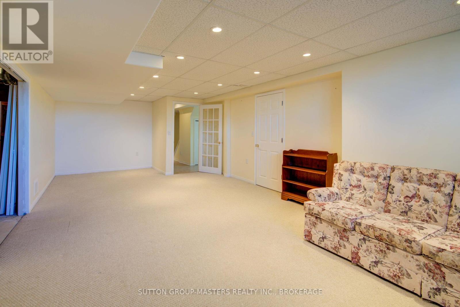 14 Abbey Dawn Drive, Loyalist, Ontario  K0H 1G0 - Photo 32 - X12143835