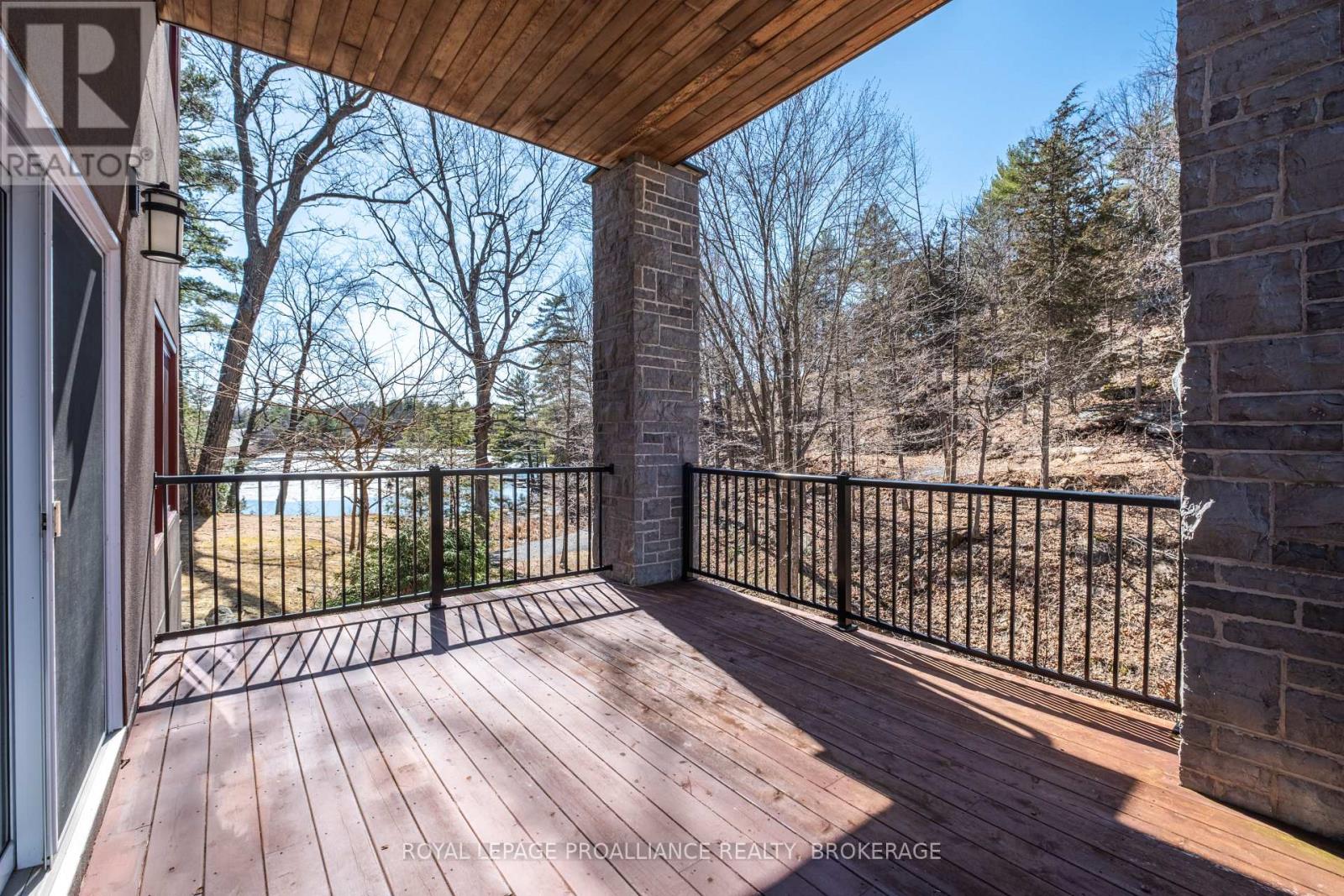 7955 Perth Road, Frontenac, Ontario  K0H 2L0 - Photo 38 - X12143928