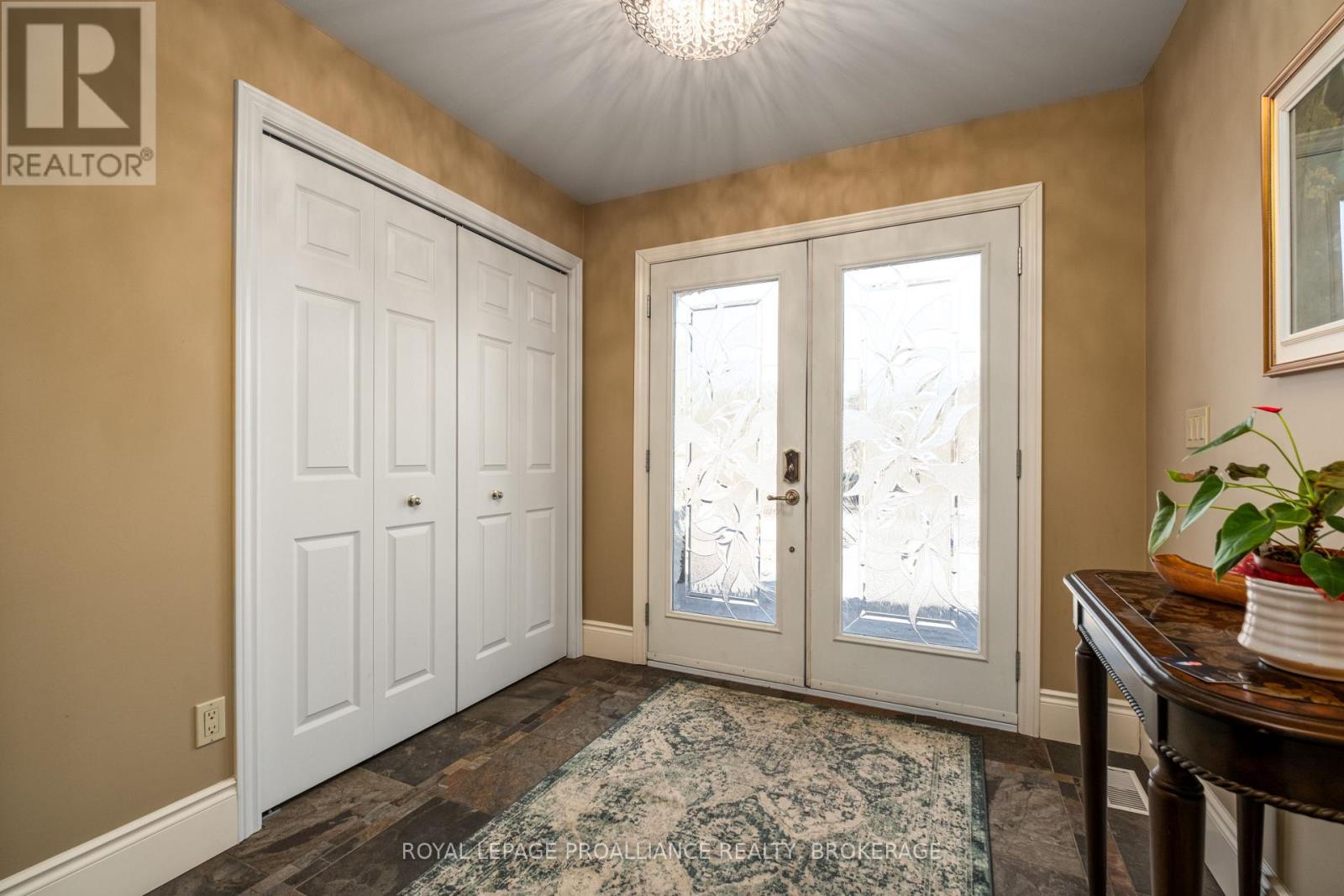 7955 Perth Road, Frontenac, Ontario  K0H 2L0 - Photo 4 - X12143928