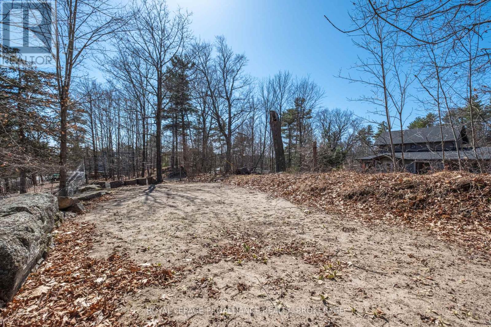 7955 Perth Road, Frontenac, Ontario  K0H 2L0 - Photo 45 - X12143928