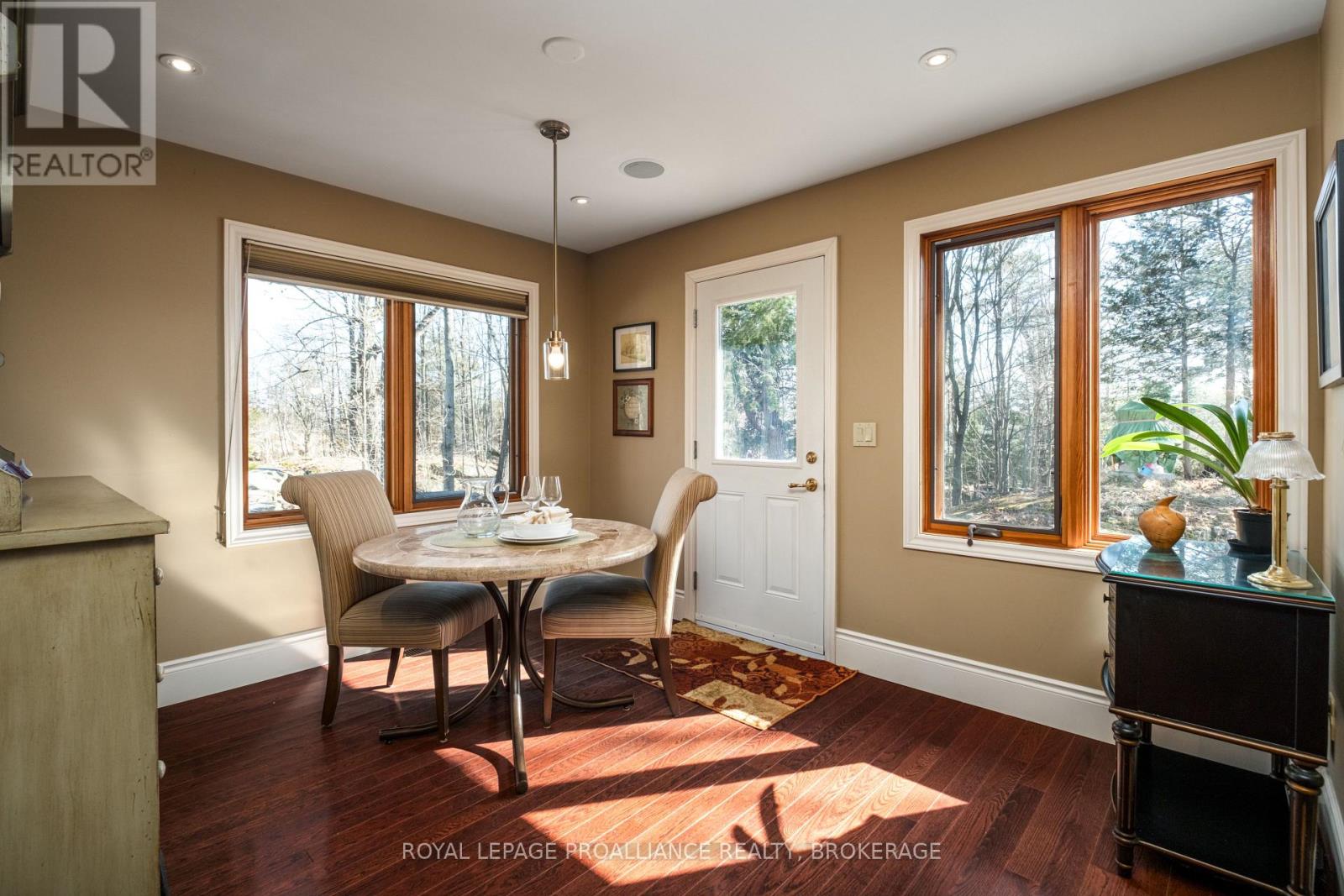 7955 Perth Road, Frontenac, Ontario  K0H 2L0 - Photo 8 - X12143928