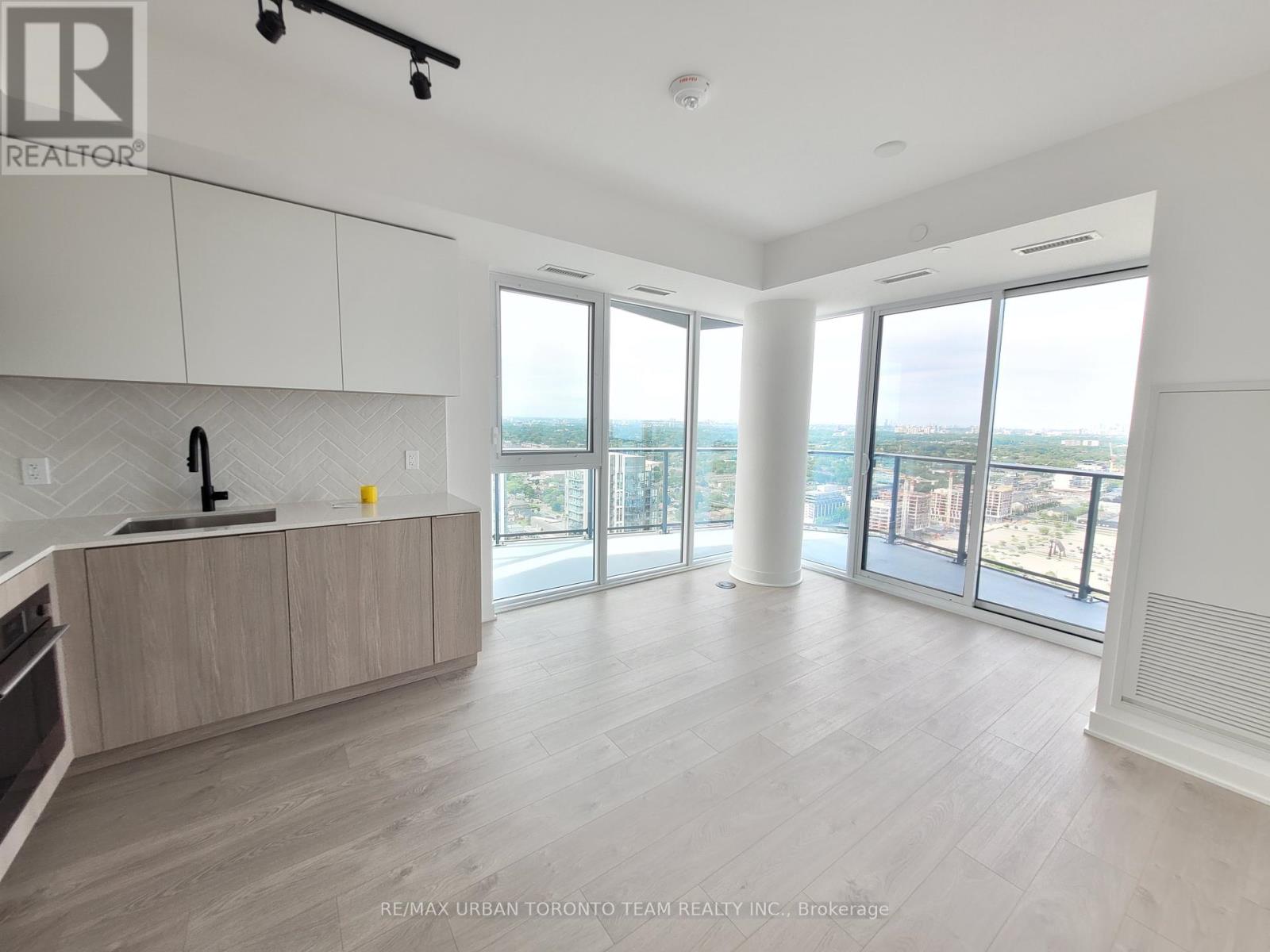 3204 - 36 Zorra Street, Toronto, Ontario  M8Z 1R7 - Photo 2 - W12143646